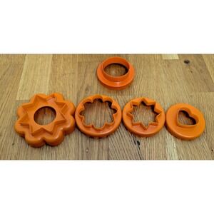 Tupperware Cookie Cutters orange nesting stacking MISSING 1